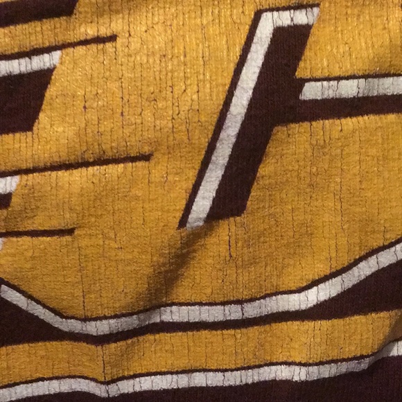 Central Michigan University CMU Chippewas T-shirt - Picture 5 of 5